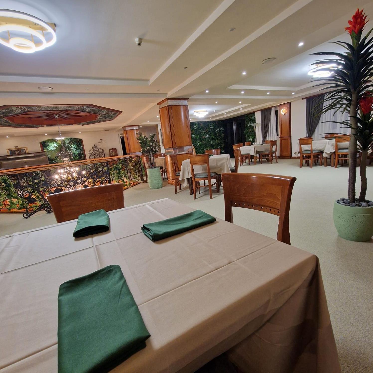 Hotel Princi I Arberit Priština Exteriér fotografie